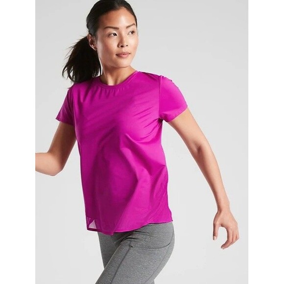 Athleta Fuchsia Pink Cadence Tee Short Sleeve Women's Workout Top Size XS EUC - Picture 1 of 12